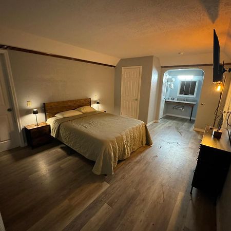 Bo Hotel Canadian Courts Eksteriør billede